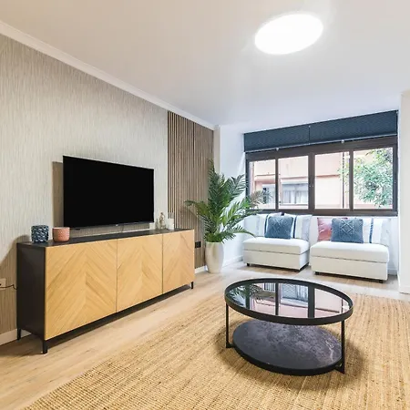 Lyc 149 Homes لاس بالماس دي غران كاناريا